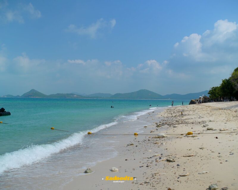 เกาะขาม สัตหีบ 2026: น้ำใสเหมือนมัลดีฟส์ ใกล้กรุงเทพฯ แค่นี้เอง! 7 BOY00223