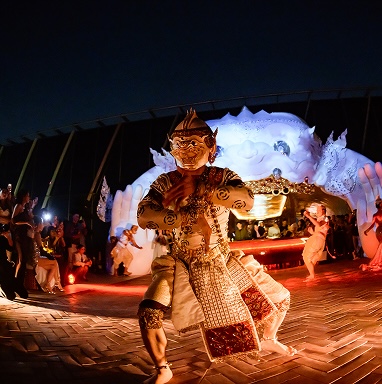 Akara Sky Hanuman: แลนด์มาร์คใหม่ใจกลางกรุงฯ ที่เพื่อนซี้อย่างเราอยากชวนไปเช็คอิน! 3 Fight of Hanuman