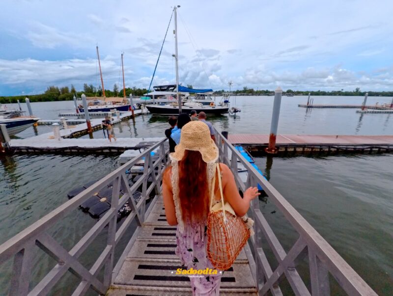 ล่องเรือยอร์ชชมพระอาทิตย์ตกที่กระบี่: รีวิวทริป 4 เกาะสุดพรีเมียมจากท่าเรือ Krabi River Marina 9 Krabi River Marina 003
