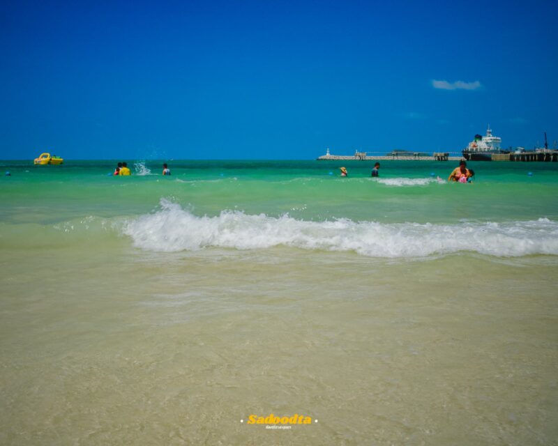 เที่ยวหาดนางรำ-หาดนางรอง สัตหีบ: ทะเลใกล้กรุง น้ำใสเหมือนข้ามเกาะ ในงบประหยัด! 4 nangrumbeach 010