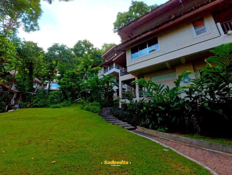 รีวิว Pakasai Resort อ่าวนาง : พักผ่อนกลางป่าในคอนเซปต์ Ecoscape ที่สายกรีนต้องรัก 4 ภาพถ่ายหน้าจอ 2569 04 06 เวลา 11.29.10